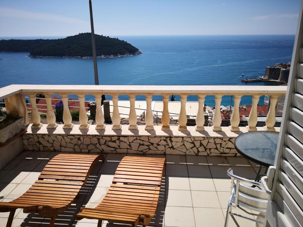 Appartamento Panoramic Sea And Old Town View Ragusa Esterno foto