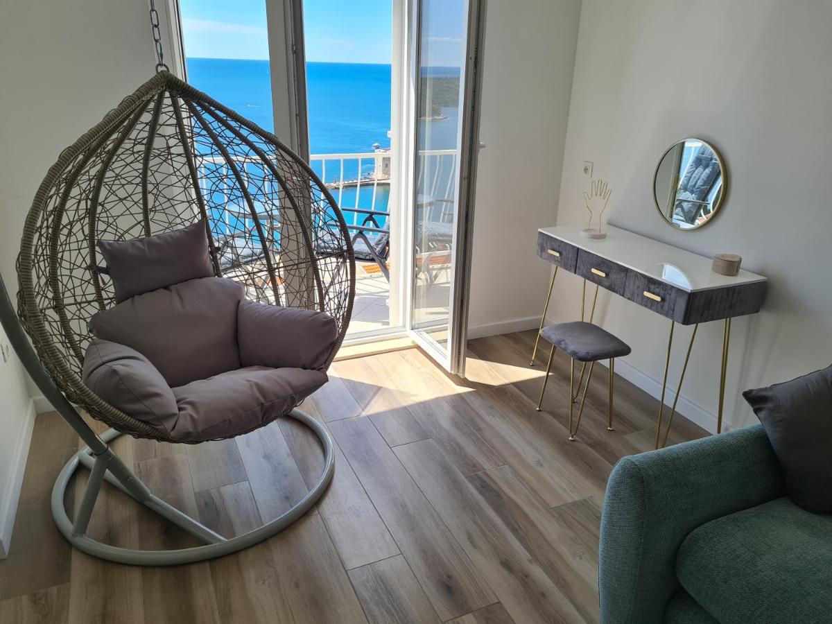 Appartamento Panoramic Sea And Old Town View Ragusa Esterno foto